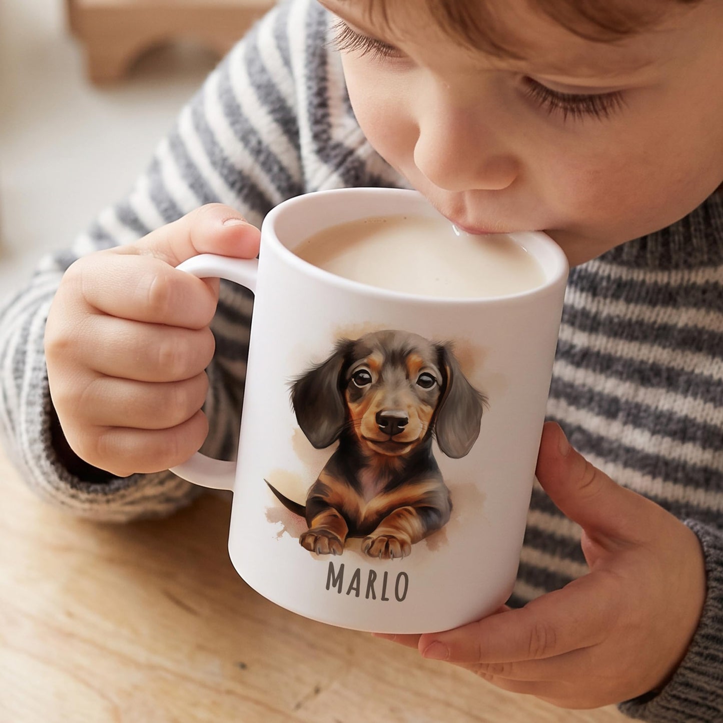 Bruchsichere Kindertasse leichte Kunststoff Tasse mit Henkel für Kindergarten, Dackel