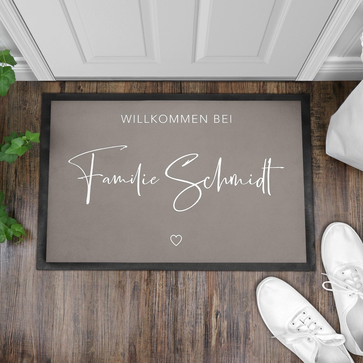 Fußmatte Familie personalisiert Willkommen Wohnung Einweihungsgeschenk Geschenk zum Einzug Richtfest Schmutzfangmatte für Innen 60x40 cm
