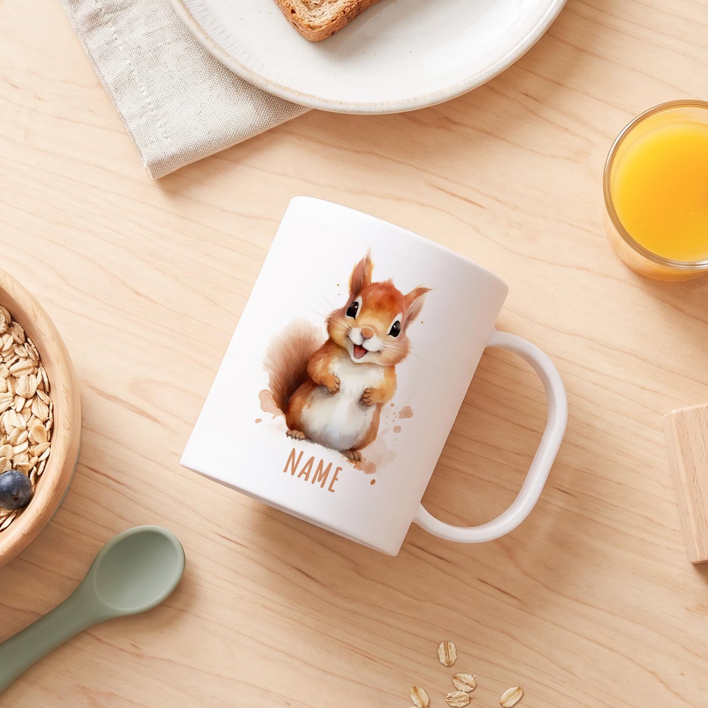 Bruchsichere Kindertasse leichte Kunststoff Tasse mit Henkel für Kindergarten, Eichhörnchen