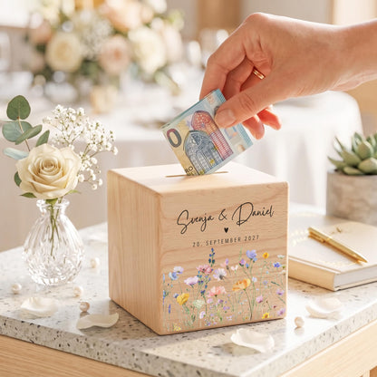 Geldgeschenk zur Hochzeit personalisierte Spardose aus Holz Hochzeitsgeschenk für Brautpaar Geld Geschenk