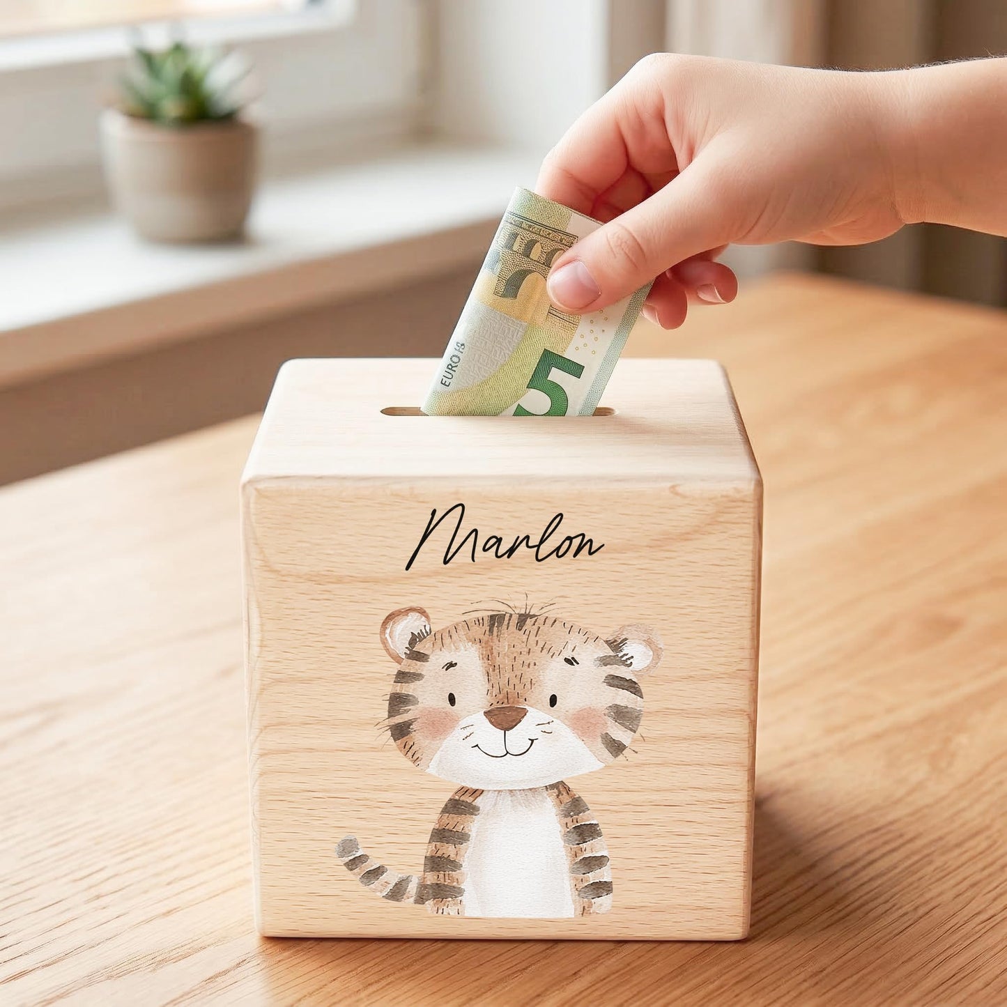Spardose für Kinder Tiger personalisiert Safari Tiere Sparbox aus Holz Sparschwein mit Schlüssel Taufgeschenk für Jungen & Mädchen