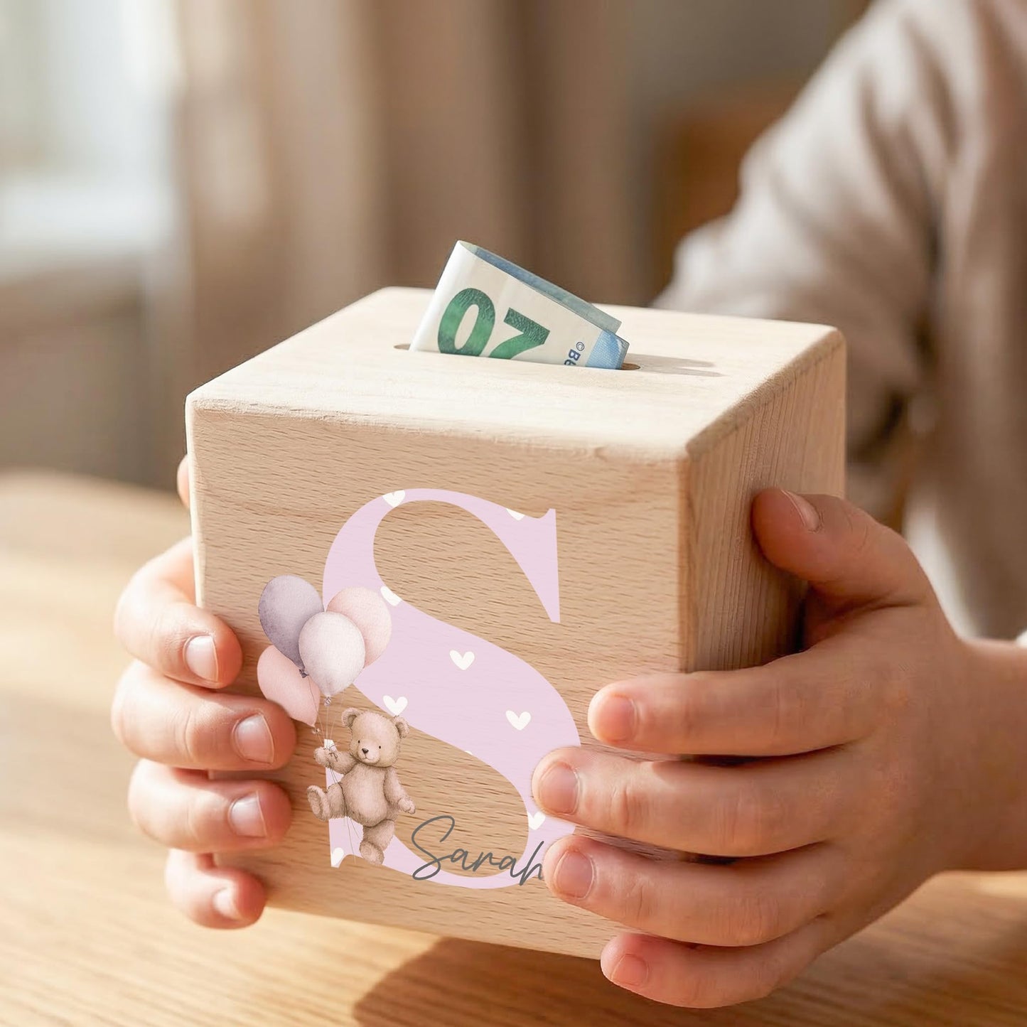 Buchstaben Spardose für Mädchen personalisierte Sparbox aus Holz als Geldgeschenk