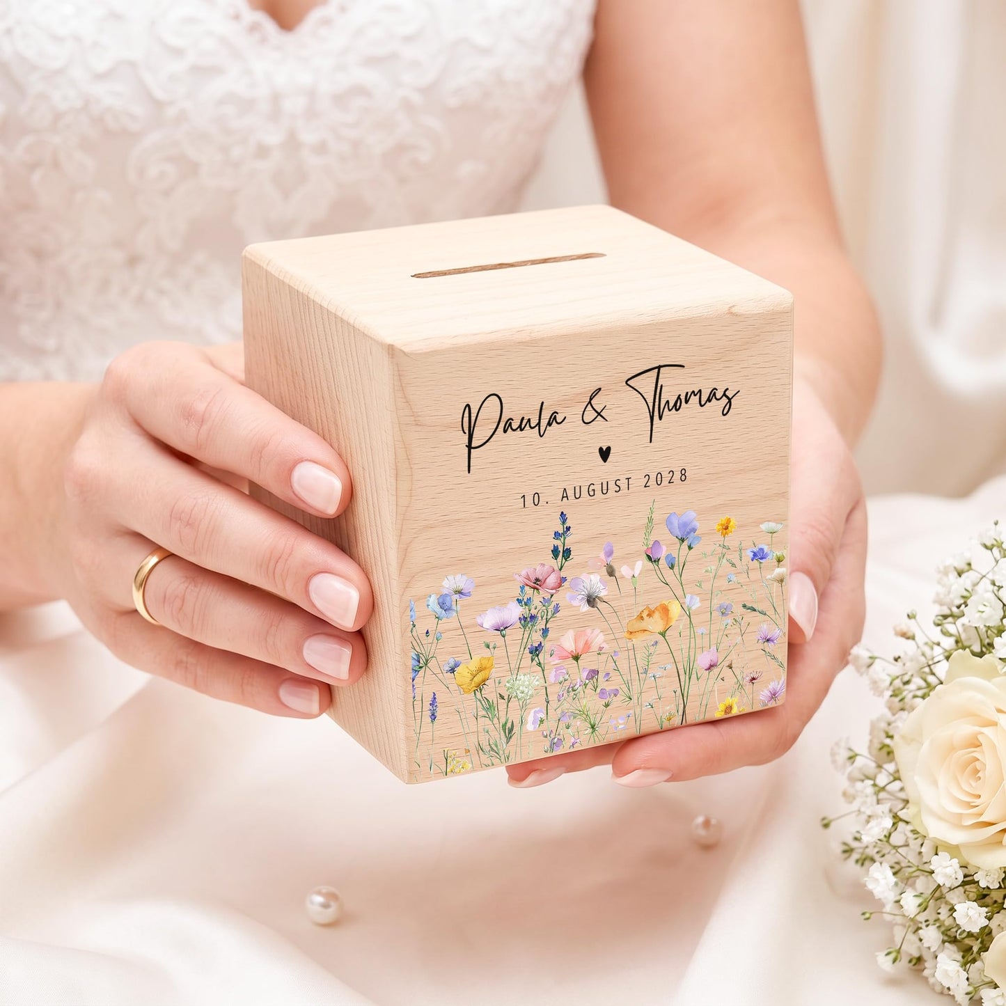 Geldgeschenk zur Hochzeit personalisierte Spardose aus Holz Hochzeitsgeschenk für Brautpaar Geld Geschenk