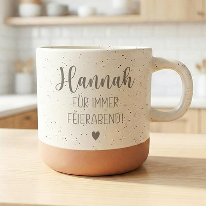 Renteneintritt Geschenk für Frau Steingut Tasse personalisiert mit Gravur Abschiedsgeschenk Kollegin Rente Abschied Rentnerin