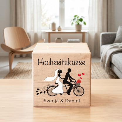 Geldgeschenk zur Hochzeit personalisierte Spardose aus Holz Tandem Hochzeitsgeschenk für Brautpaar