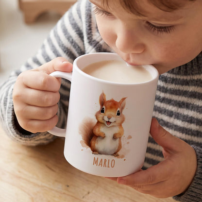 Bruchsichere Kindertasse leichte Kunststoff Tasse mit Henkel für Kindergarten, Eichhörnchen