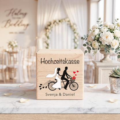 Geldgeschenk zur Hochzeit personalisierte Spardose aus Holz Tandem Hochzeitsgeschenk für Brautpaar