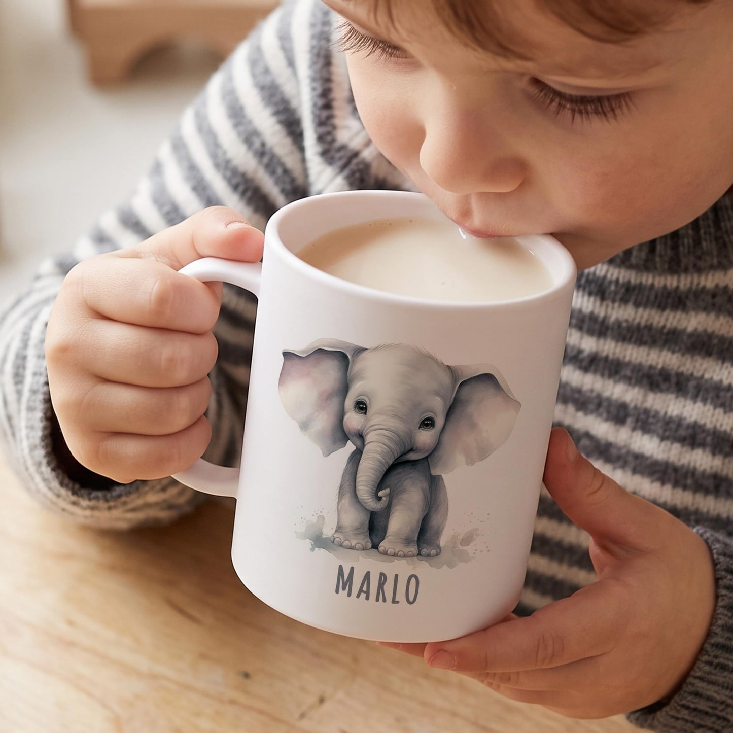 Bruchsichere Kindertasse leichte Kunststoff Tasse mit Henkel für Kindergarten, Elefant