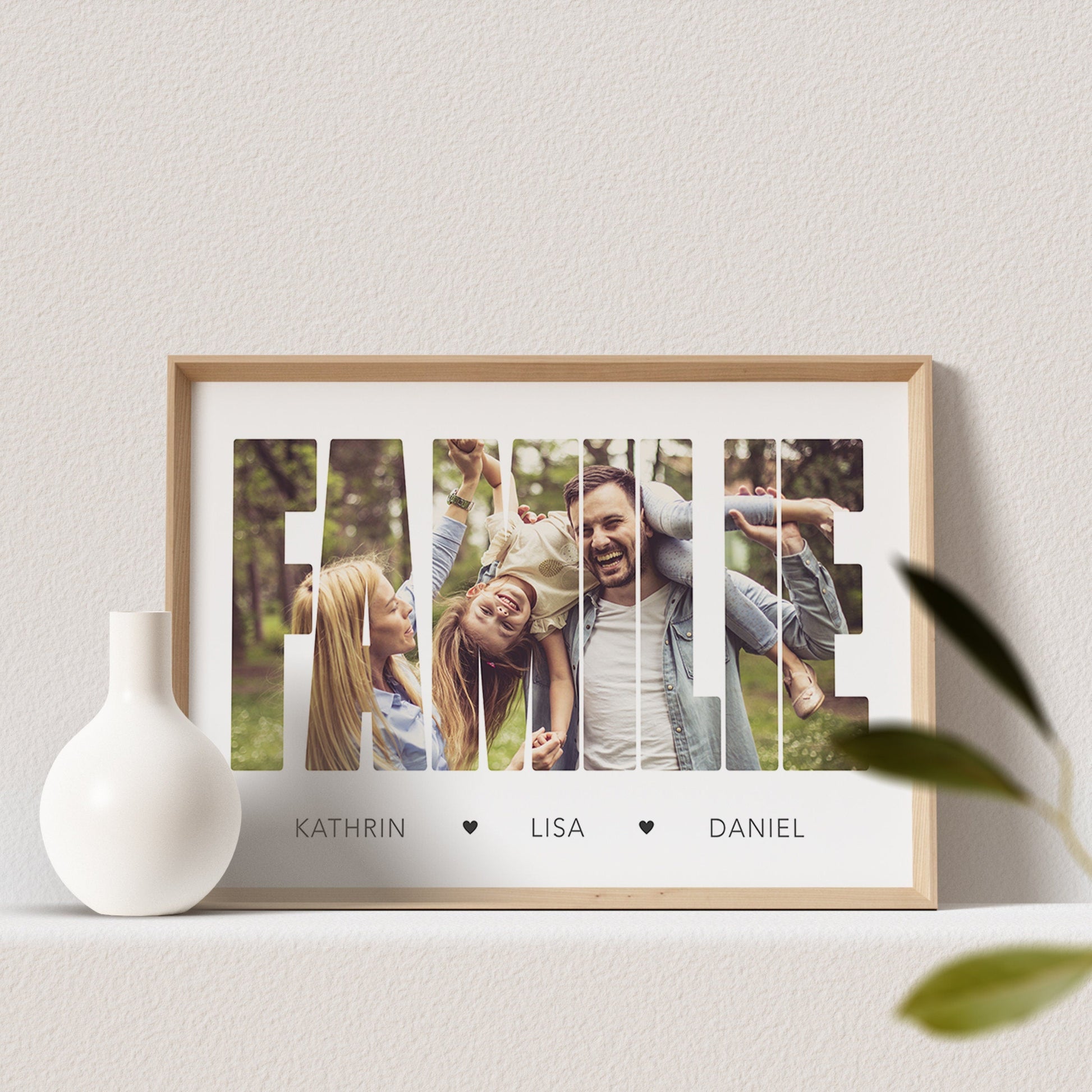Familie Poster Foto Personalisiert mit Namen und Herzen Fotoposter Bild Familiengeschenk (OHNE RAHMEN)