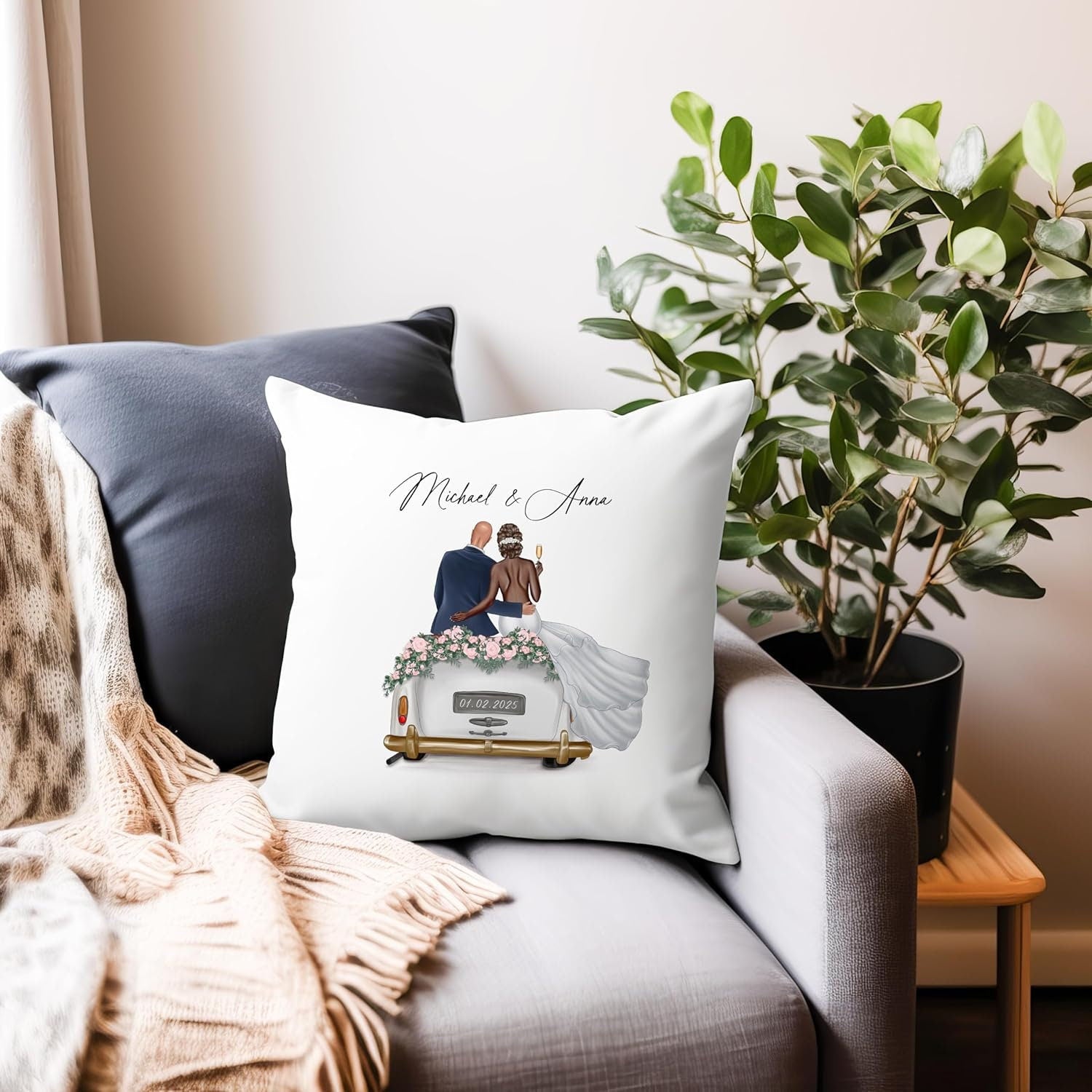 Hochzeitsgeschenk für Brautpaar Kissen personalisiert kreatives Hochzeit Geldgeschenk Verpackung mit Auto 40x40 cm inkl. Füllung und Bezug