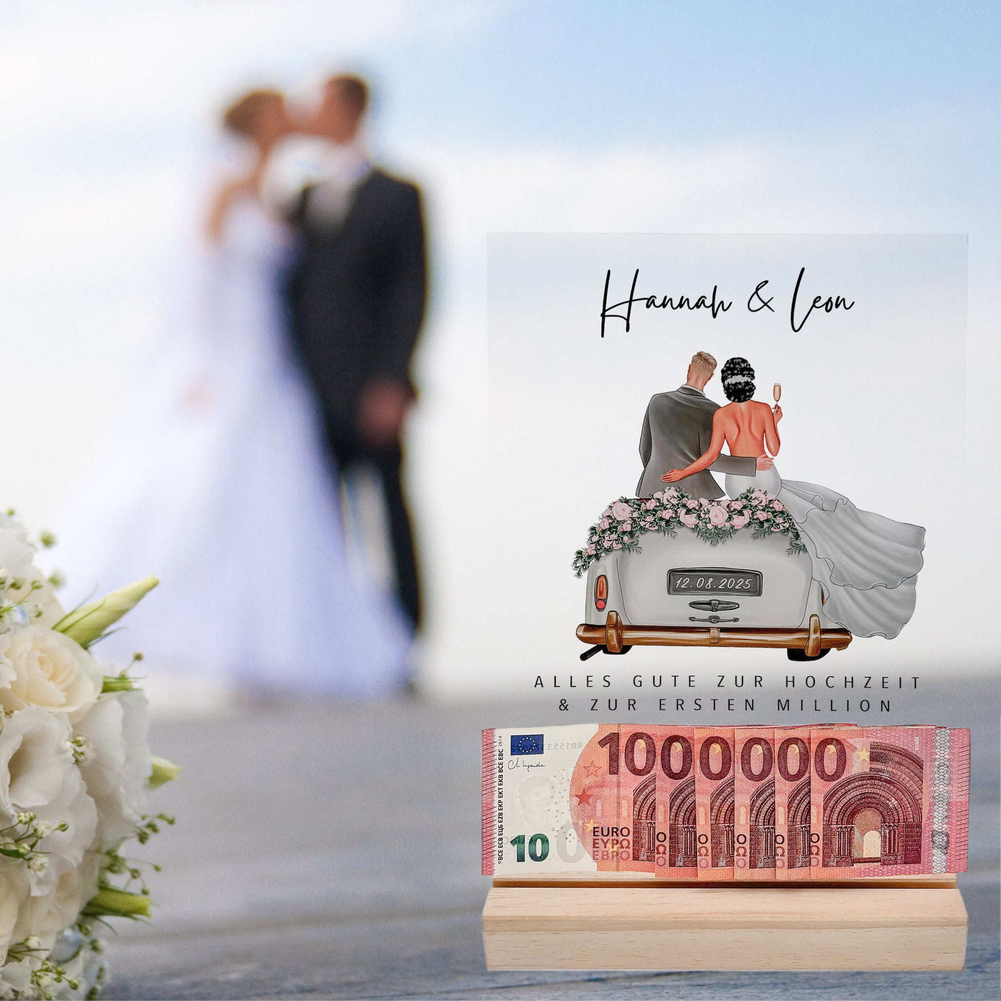 Erste Million Hochzeit Geldgeschenk personalisiert Acrylglas Bild Hochzeitsgeschenk Geld Geschenk für Brautpaar 20x30 cm inkl. Holzfuß