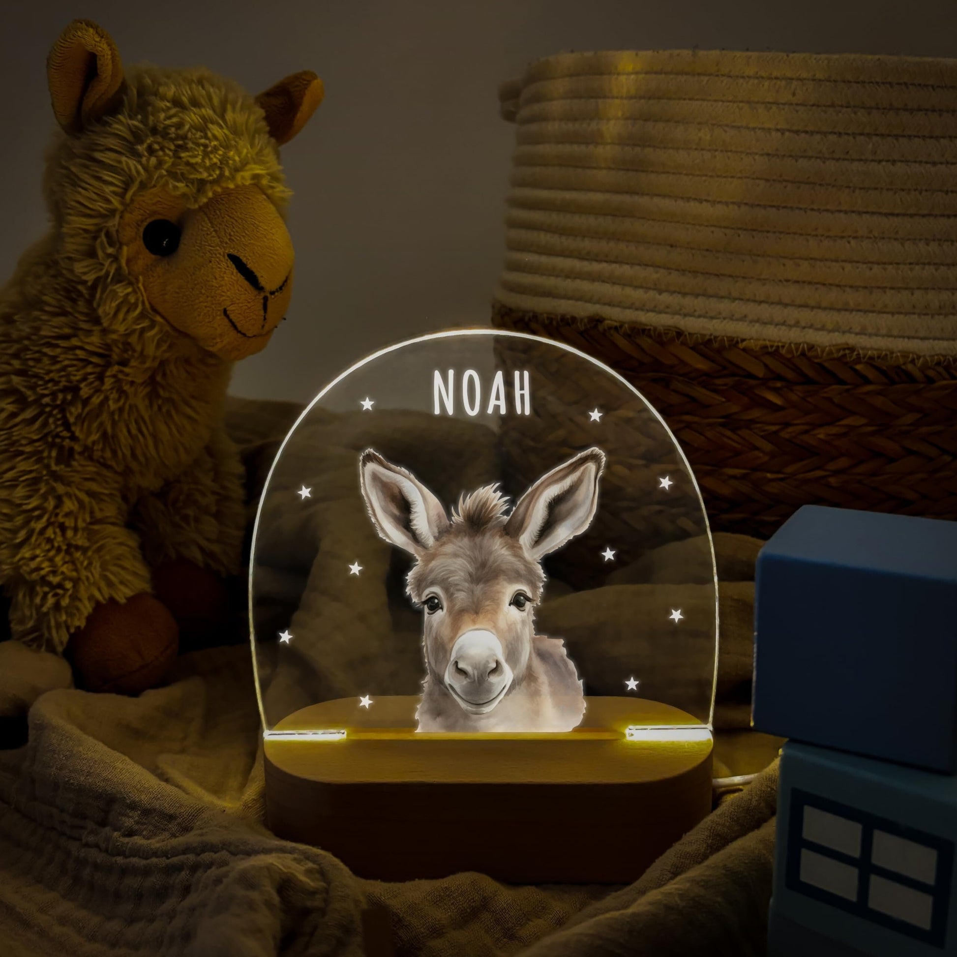 Nachtlicht personalisiert für Kinder & Baby Esel Babyzimmer Deko Kinderzimmer Nachtlampe Mädchen Jungen Inkl. Holzfuß und Netzteil
