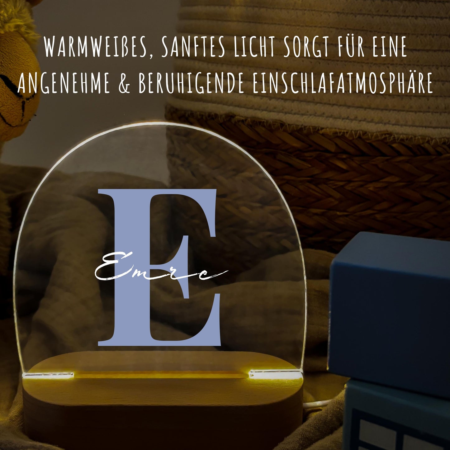 Buchstaben Nachtlicht Baby Kinder personalisiert Babyzimmer Kinderzimmer Nachtlampe Geschenk Geburt Inkl. Holzfuß & Netzteil (Blau)