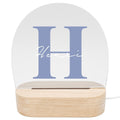 Buchstaben Nachtlicht Baby Kinder personalisiert Babyzimmer Kinderzimmer Nachtlampe Geschenk Geburt Inkl. Holzfuß & Netzteil (Blau)