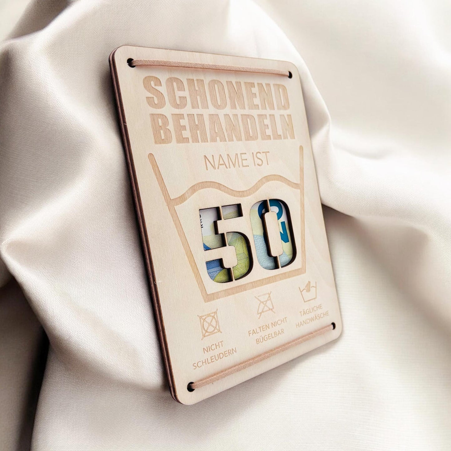Schonend Behandeln 50. Geburtstag Geldgeschenk personalisiert Geldverpackung Verpackung Geld Geburtstagsgeschenk Geschenkkarte Holz 12x17 cm