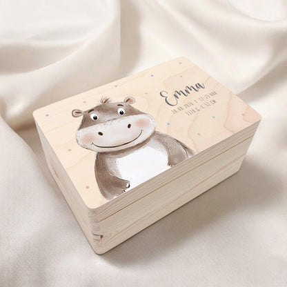 Erinnerungskiste Baby Nilpferd Holzkiste personalisierte Erinnerungsbox Mädchen Junge Geschenk Geburt Geburtsgeschenk 30x20x13 cm