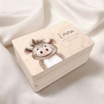 Erinnerungskiste Baby Warzenschwein Holzkiste personalisierte Erinnerungsbox Mädchen Junge Geschenk Geburt Geburtsgeschenk 30x20x13 cm