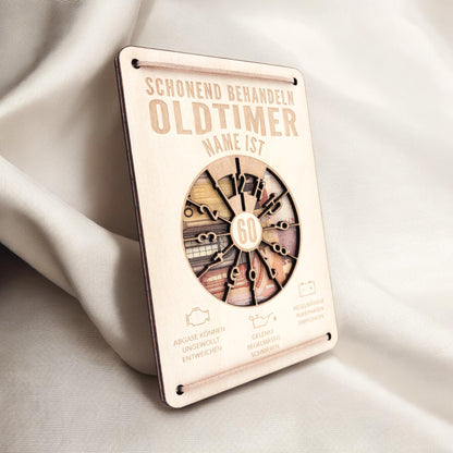 Oldtimer Geburtstagskarte 60. Geburtstag Schonend behandeln personalisiert Geldverpackung Geburtstagsgeschenk Geschenkkarte Holz 12x17 cm