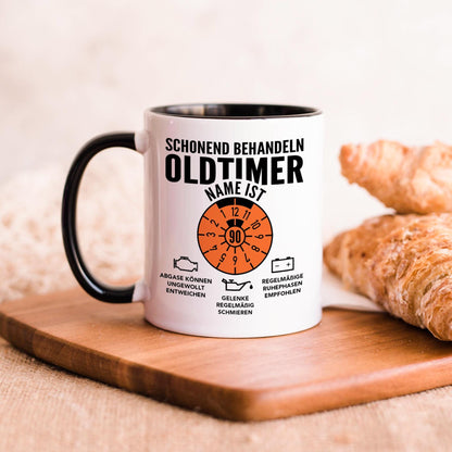 Oldtimer Tasse 90. Geburtstag Mann personalisiert mit Namen Geschenk für Männer Geburtstagsgeschenk Kaffeetasse aus Keramik 330 ml