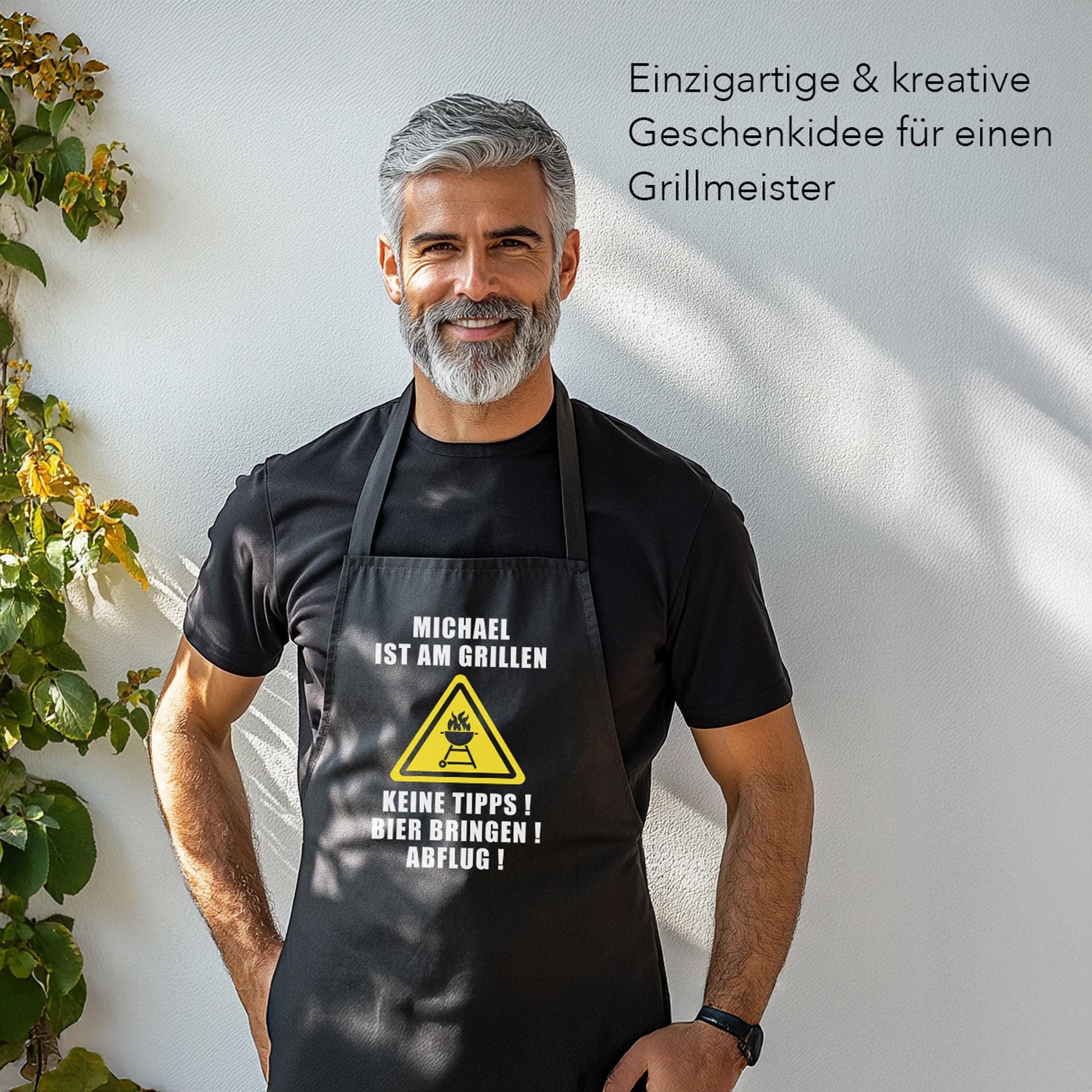 Grillschürze Mann personalisiert für Männer Kochschürze Herren lustiges Grillzubehör Geschenk Grillgeschenk Grillmeister Schürze Schwarz