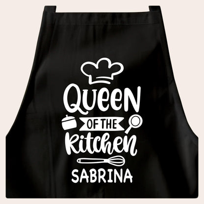 Kochschürze Damen personalisiert Schürze für Frauen lustiges Geschenk "Queen of the kitchen" Küchenschürze Backschürze Schwarz