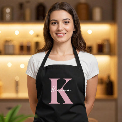 Kochschürze Damen Schürze personalisiert Geschenk für Mama Oma Frauen Küchenschürze Buchstabe Überwurfschürze Backschürze Schwarz