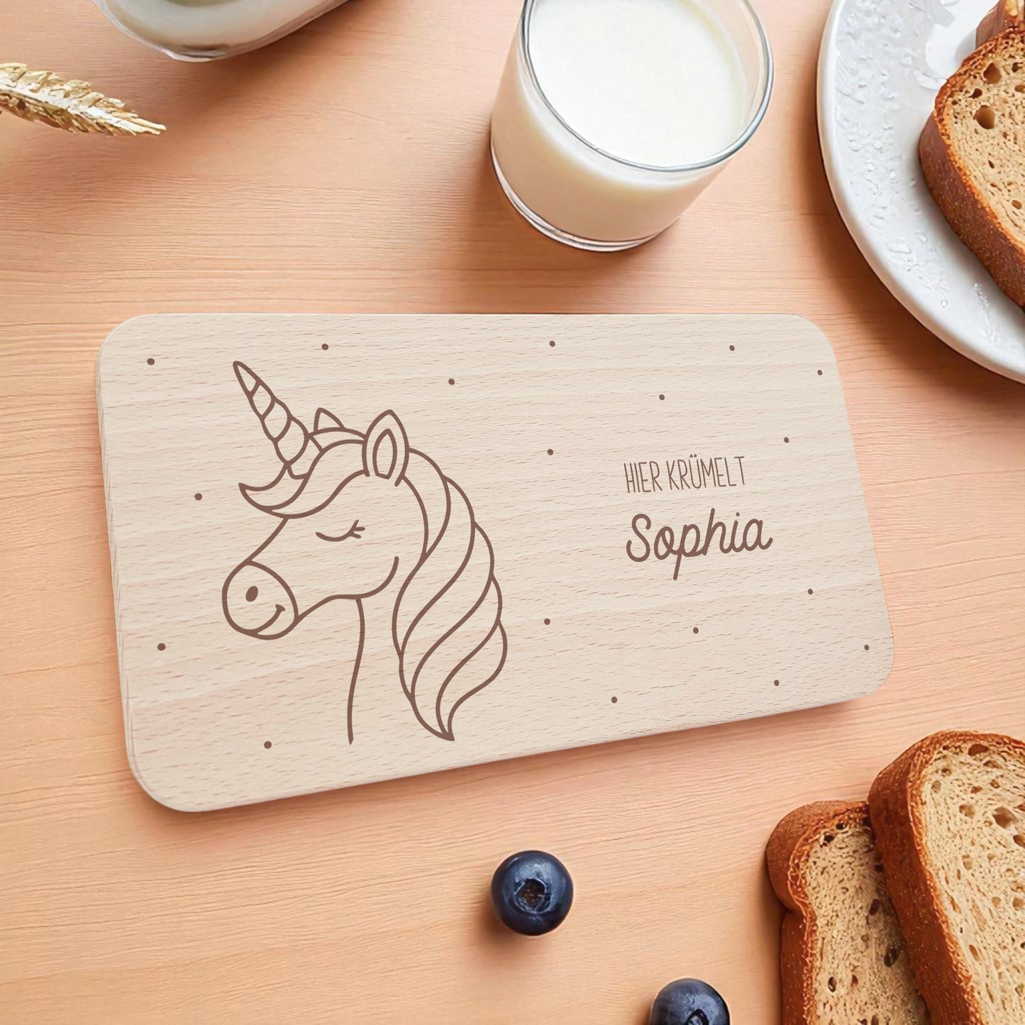 Einhorn Frühstücksbrettchen Holz personalisiert Hier krümelt Holzbrett für Mädchen Geschenk Baby Holzbrettchen Brettchen Frühstücksbrett