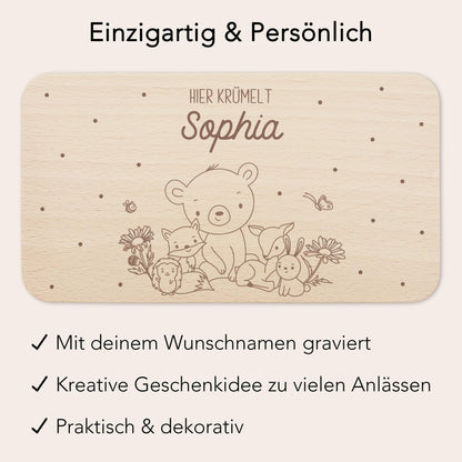 Frühstücksbrettchen personalisiert Hier krümelt Brettchen Holz Holzbrett für Kinder Geschenk Baby Geburtsgeschenk Frühstücksbrett mit Gravur