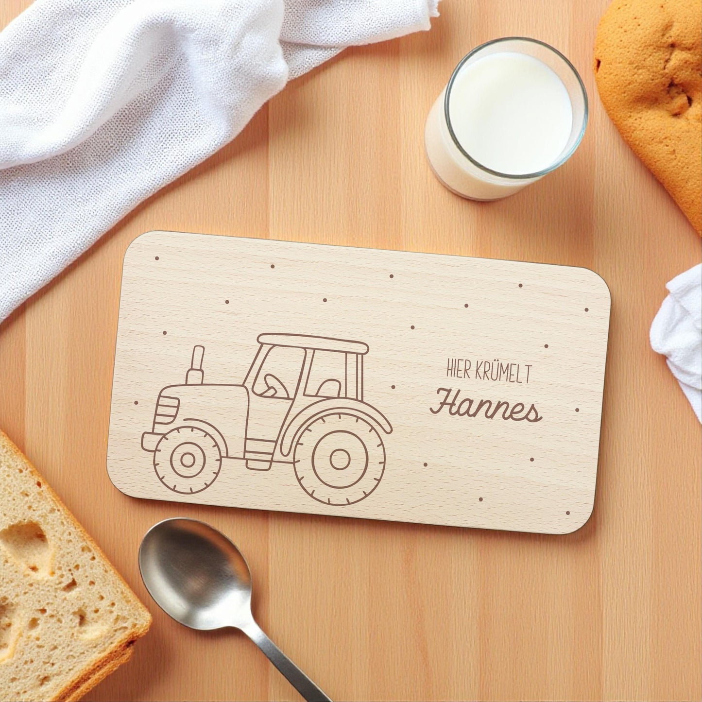 Frühstücksbrettchen Traktor Trecker Holz personalisiert Holzbrett für Jungen Geschenk Baby Holzbrettchen Brettchen Frühstücksbrett Gravur