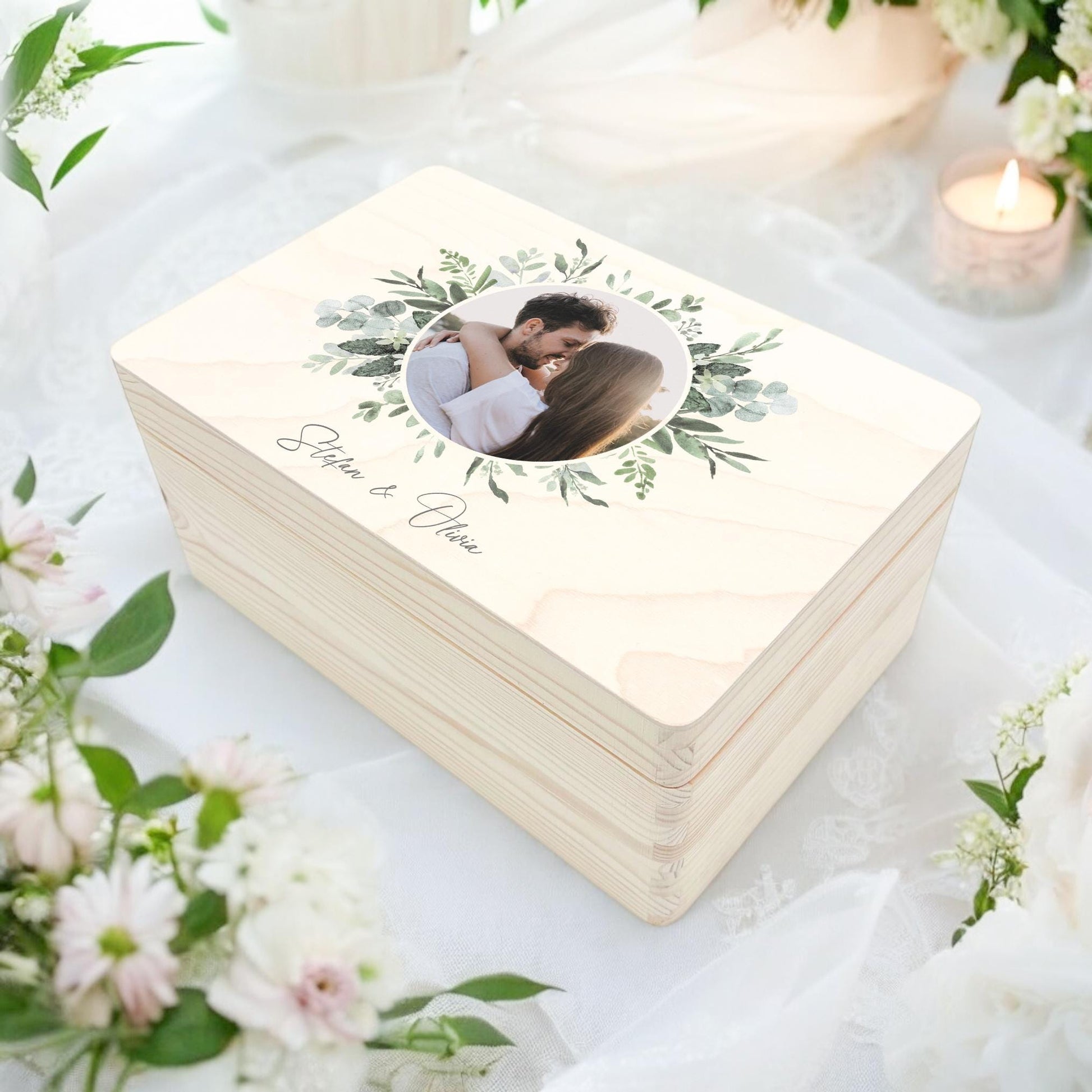 Erinnerungskiste Hochzeit personalisiertes Hochzeitsgeschenk für Brautpaar Fotogeschenk Holzkiste Geschenkkiste Geschenkbox 30x20x13 cm