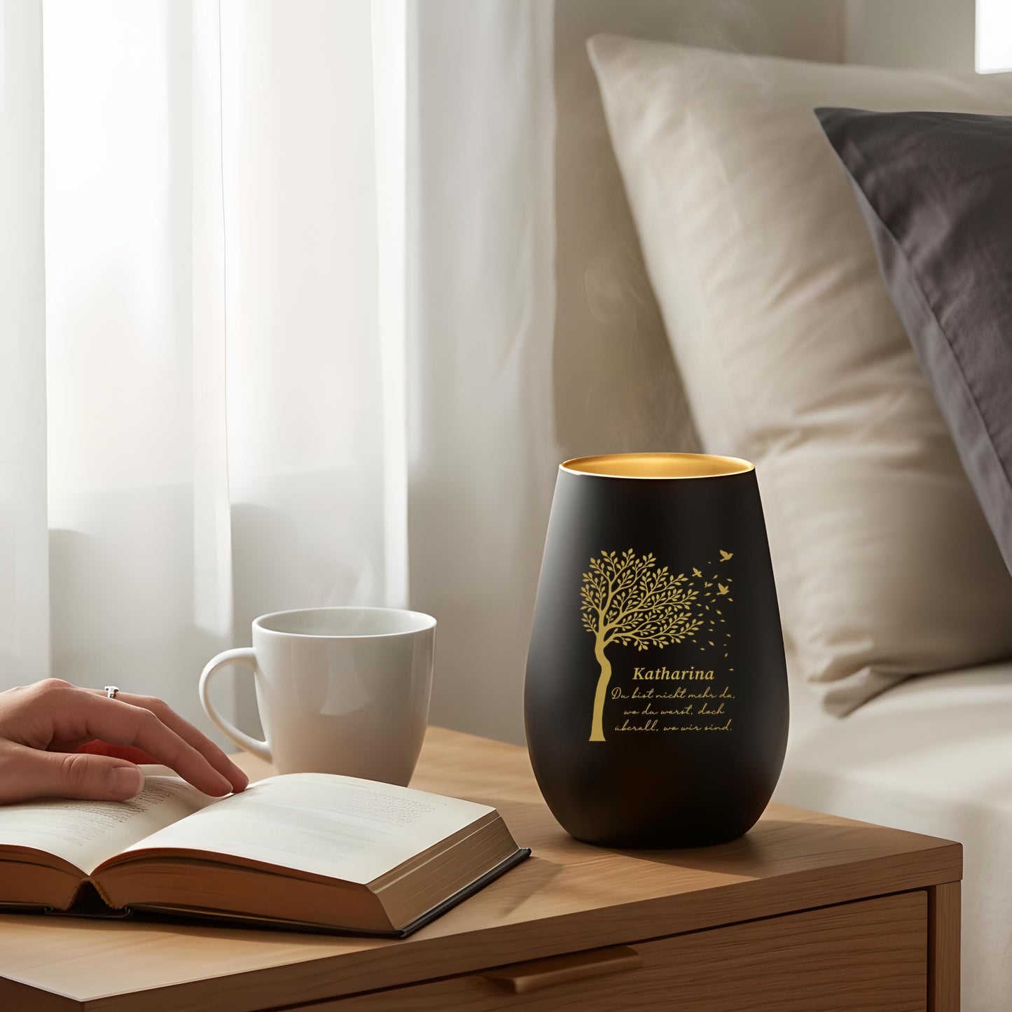 Trauerlicht Trauerkerze personalisiert Windlicht mit Gravur aus Glas Trauer Geschenk Trauergeschenk Verstorbene Erinnerung (Schwarz)