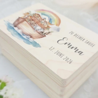 Taufgeschenk Junge Mädchen Erinnerungskiste Taufe Geschenk personalisierte Arche Noah Taufbox Holzkiste mit Deckel Holzbox 30x20x13 cm