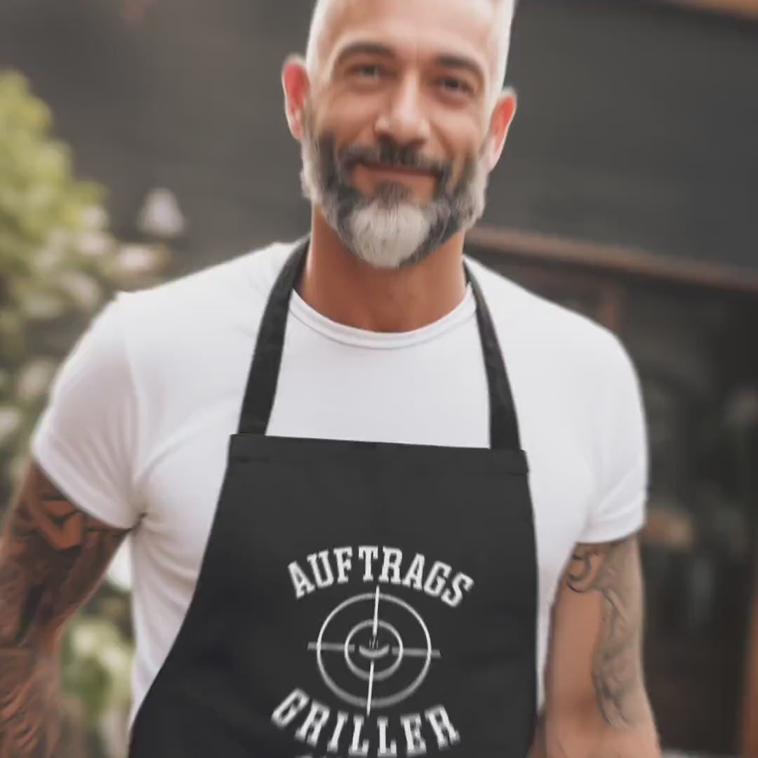 Auftragsgriller Grillschürze Mann personalisiert Kochschürze Herren lustiges Grillzubehör Geschenk Grillgeschenk Männer Schürze Schwarz