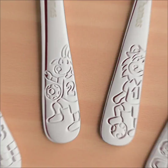 Kinderbesteck personalisiert Kinder Besteck mit Namen Set ab 3 Jahre Taufgeschenke für Jungen Geburtstagsgeschenk Kindergeschirr Fussball