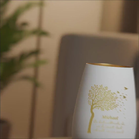 Trauerlicht Trauerkerze personalisiert Windlicht mit Gravur aus Glas Trauer Geschenk Trauergeschenk Verstorbene Erinnerung (Weiß)