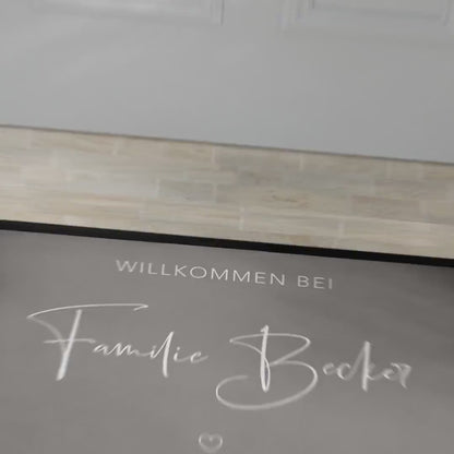 Fußmatte Familie personalisiert Willkommen Wohnung Einweihungsgeschenk Geschenk zum Einzug Richtfest Schmutzfangmatte für Innen 60x40 cm