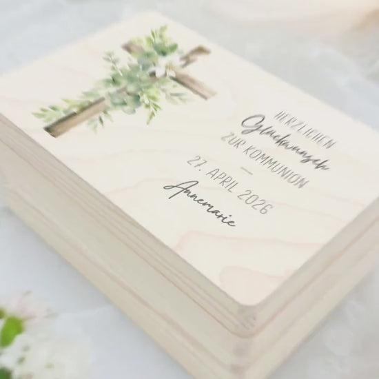 Erinnerungskiste Kommunion Erinnerungsbox Erstkommunion Mädchen Junge personalisierte Geschenk Holzkiste mit Deckel Holzbox 30x20x13 cm