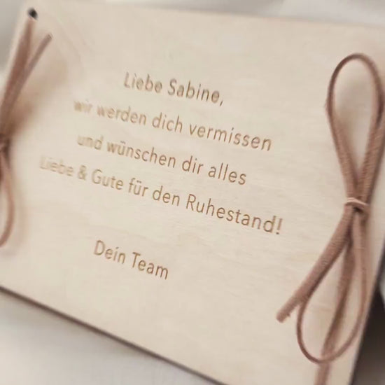 Rente Geldgeschenk personalisiertes Renteneintritt Geschenk Rentner Rentenkasse Abschiedsgeschenk Kollegen Geschenkkarte aus Holz 12x17 cm
