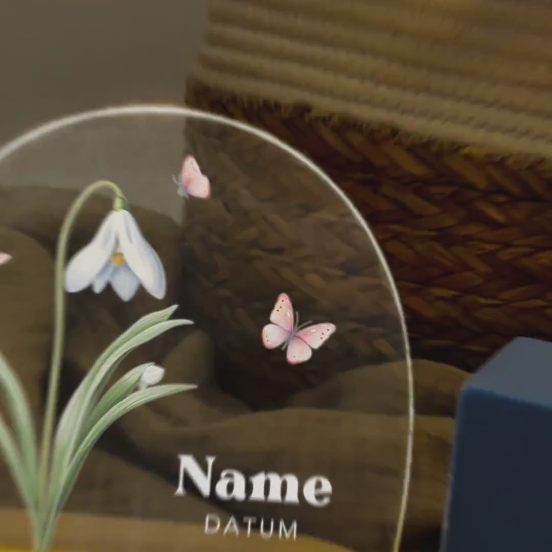 Geburtsgeschenk Mädchen Nachtlicht Baby personalisiert Monatsblume Geschenk zur Geburt Nachtlampe inkl. Holzfuß & Netzteil | Januar