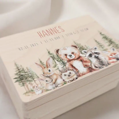 Erinnerungskiste Baby Holzkiste personalisierte Erinnerungsbox Waldtiere Mädchen Junge Geschenk Geburt Geburtsgeschenk 30x20x13 cm