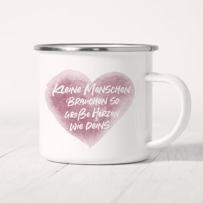 Kleine Menschen Brauchen So Große Herzen Wie Deins Emaille Tasse Emailletasse Erzieherin Kindergarten Kindergärtnerin Abschiedsgeschenk